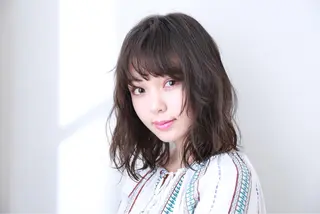 セミロング カラー パーマ 可愛いを作る神 ナオヒロのヘアスタイル