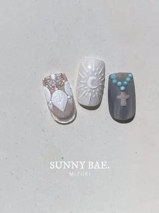 ネイル SUNNY BAE. 🌼MIZUKIのネイルデザイン