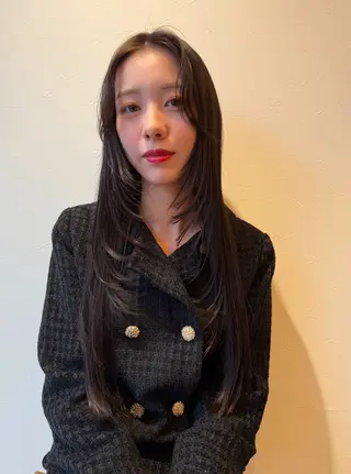 ロング 白築 怜実のヘアスタイル