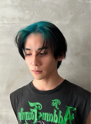 ショート カラー メンズ タナカ カナ🫧のヘアスタイル