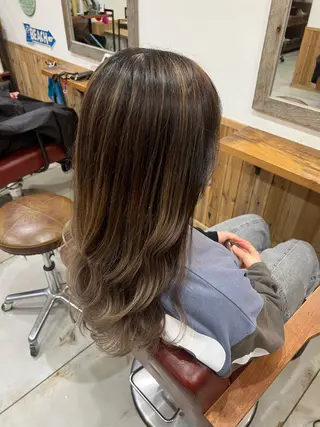 カラー 🌈ダブルカラー🌈 💚みやのしんじ💚のヘアスタイル