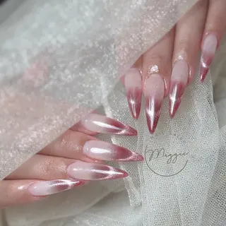ネイル Maggie Nail🦩のネイルデザイン