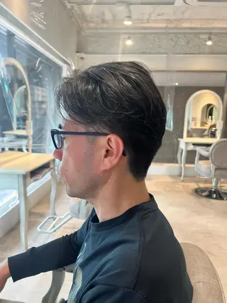 メンズ ミカ/名駅/レイヤー /ブリーチなしカラーのヘアスタイル