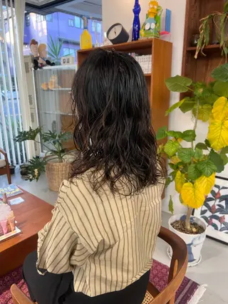 ロング 石川 実咲のヘアスタイル