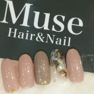 ネイル Hair&Nail MUSE 新浦安所属・井関 美幸のネイルデザイン