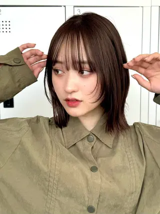 ミディアム ショート/ 似合わせカットモカのヘアスタイル