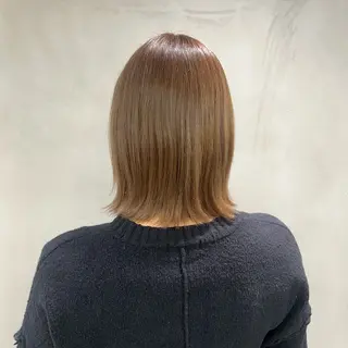 ショート カラー [透明感カラ ー🥣💕]高木愛理のヘアスタイル