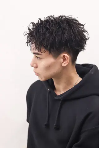 ショート カラー パーマ ヘアアレンジ メンズ メンズ特化❤️‍🔥 RIKU❤️‍🔥のヘアスタイル