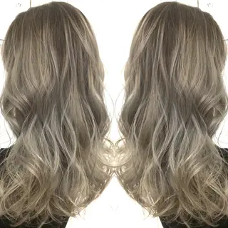 セミロング カラー 井上 一平のヘアスタイル