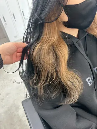 カラー GiseL さあや博多ハイトーンのヘアスタイル