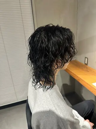 ショート パーマ メンズ yuki / 岡崎ハイトーンカラーのヘアスタイル