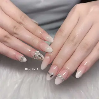 ネイル HIN NAILのネイルデザイン