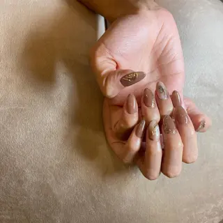 ネイル フリーランス¨̮⃝ ネイリストOKADAのネイルデザイン