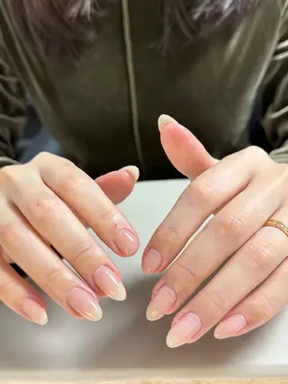 ネイル 小林 詩織のネイルデザイン