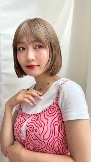 ショート カラー レイヤー専門家 ダブルカラー修のヘアスタイル