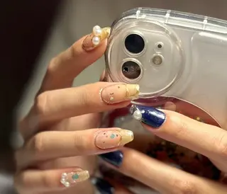 ネイル 新山 聖のネイルデザイン