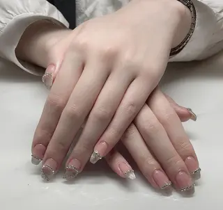 ネイル KARI ネイルサロンのネイルデザイン