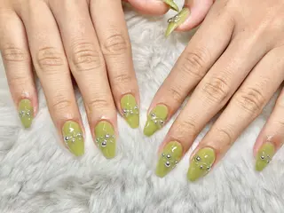 ネイル FILL nail古河店所属・FILL nail SHIORIのネイルデザイン