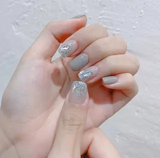 ネイル Queens momoのネイルデザイン