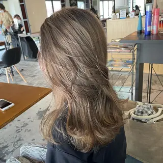 ロング カラー ヘアアレンジ マツエク・マツパ 透明感カラー/推しカ ラー☁️JURAのヘアスタイル