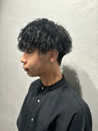 パーマ メンズ 波巻き/ツイスパ/ 短髪/鈴木俊也のヘアスタイル