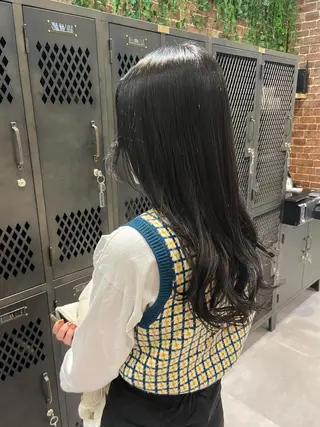 ロング カラー ERI  / newi町田のヘアスタイル