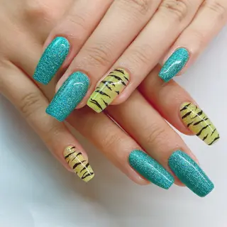 ネイル 石原 夕華のネイルデザイン