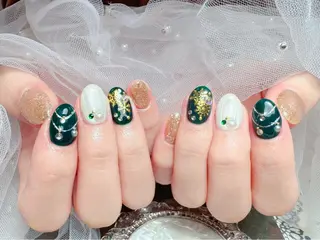 ネイル マジックミラー所属・マジック ミラーのネイルデザイン