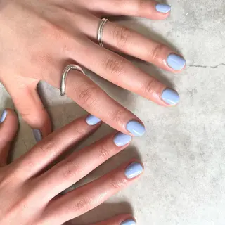 ネイル anyora nail salon所属・大人ワンホン キラキラ／Ayanoのネイルデザイン