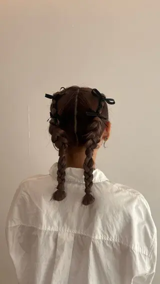 セミロング ヘアアレンジ 木村 咲良のヘアスタイル