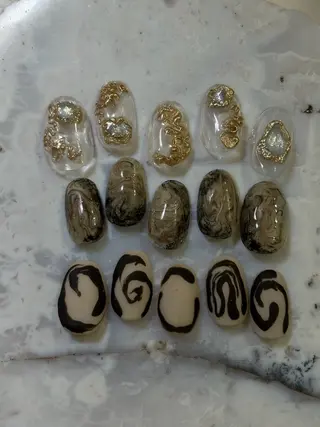 ネイル pu+on. nailworks所属・fuyumi / ニュアンスネイルのネイルデザイン