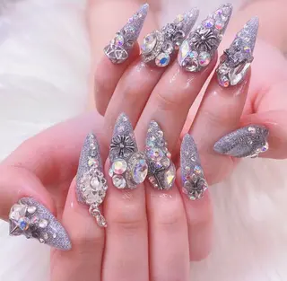 ネイル Queen’s 歌舞伎町店のネイルデザイン