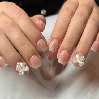 ネイル Lusso🫧 Ayaneのネイルデザイン