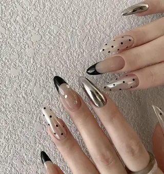 ネイル Queens マオのネイルデザイン