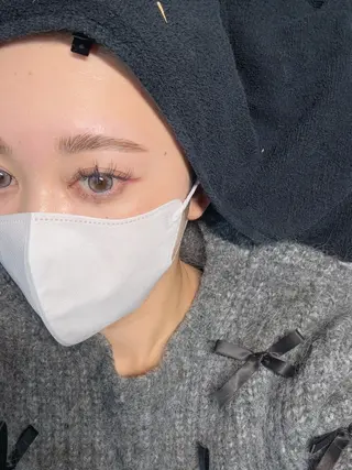 メンズ アイブロウ Balo Beauty Room所属・Balo 【三軒茶屋】のネイルデザイン