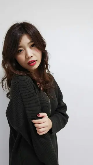 ロング over two所属・over two  藤が丘のヘアスタイル