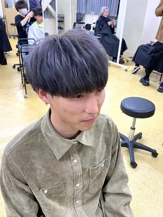 メンズ Loy所属・メンズヘア特化 パーマ 縮毛矯正🔷のヘアスタイル