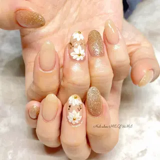 ネイル Nail salon MEGUMIのネイルデザイン