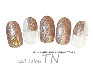 ネイル 矢川 まどかのネイルデザイン