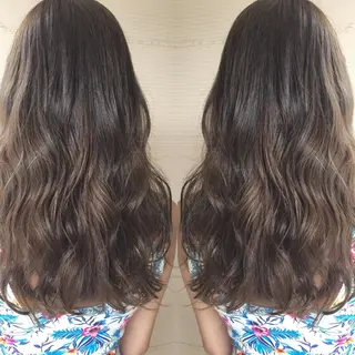 カラー 中林 由佳のヘアスタイル