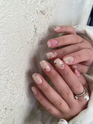 ネイル nable.所属・栗林 実莉のネイルデザイン