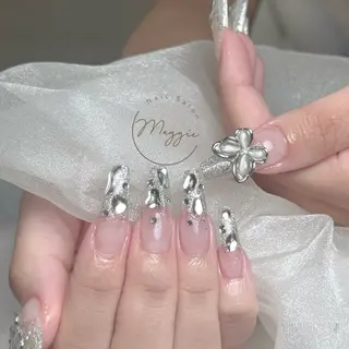 ネイル Maggie Nail🦩のネイルデザイン