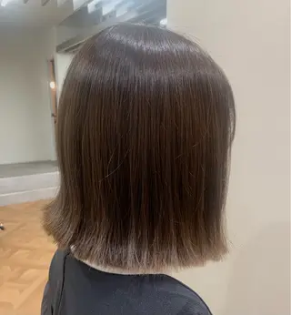 ミディアム 佐々木 有彩のヘアスタイル
