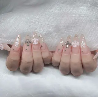 ネイル Lee Nailsのネイルデザイン
