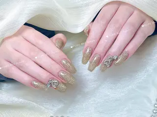 ミディアム HOANG NAILのネイルデザイン