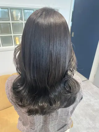 ロング カラー JIL BLAN所属・JIL BLAN NAOのヘアスタイル