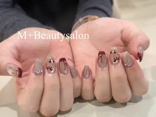 ネイル M+  Beauty Salonのネイルデザイン