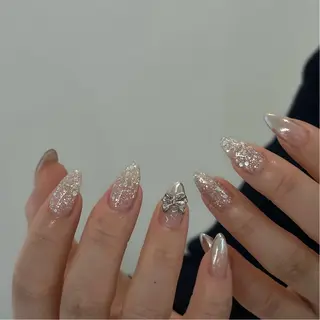 ネイル LAVISH nailのネイルデザイン