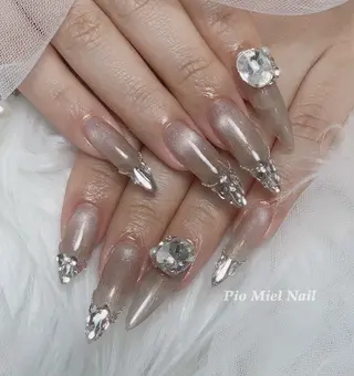 ネイル HANA 長さだしのネイルデザイン