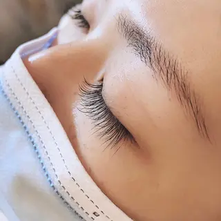 マツエク・マツパ hairdressing salon　mulum所属・Kasumi 店長のマツエク・マツパデザイン